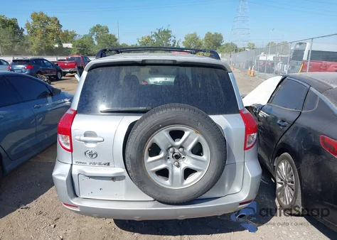 2006 Toyota Rav4 from USA, damaged, VIN JTMZD33V165013470